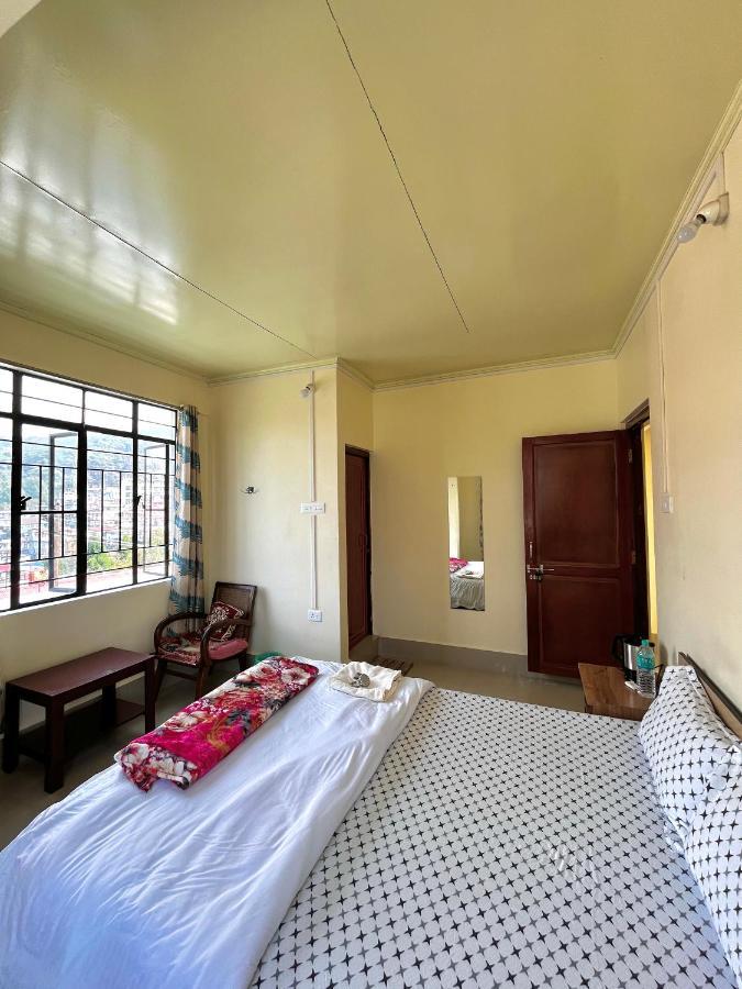 Heemstede Hotel Shillong Exterior photo